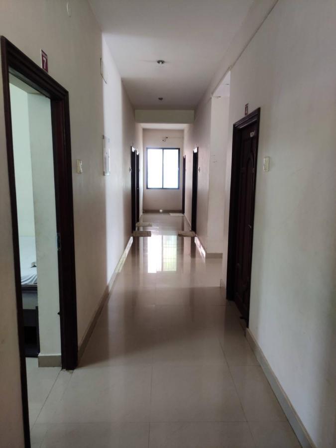 Subasree Cottage Tirunallar المظهر الخارجي الصورة