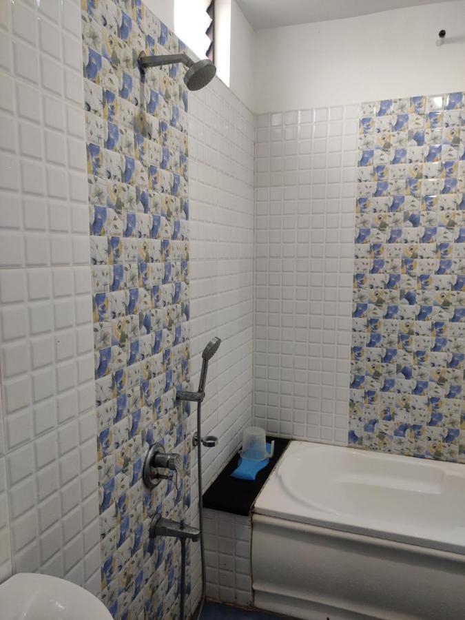Subasree Cottage Tirunallar المظهر الخارجي الصورة
